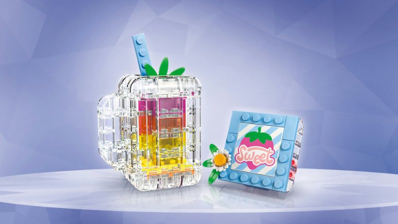 LEGO® Creator 3 v 1 31383 Parfém s ozdobnými květinami