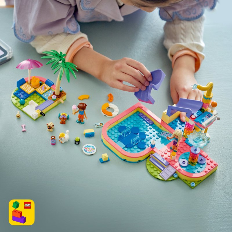 LEGO® Friends 42676 Zábavný den v aquaparku