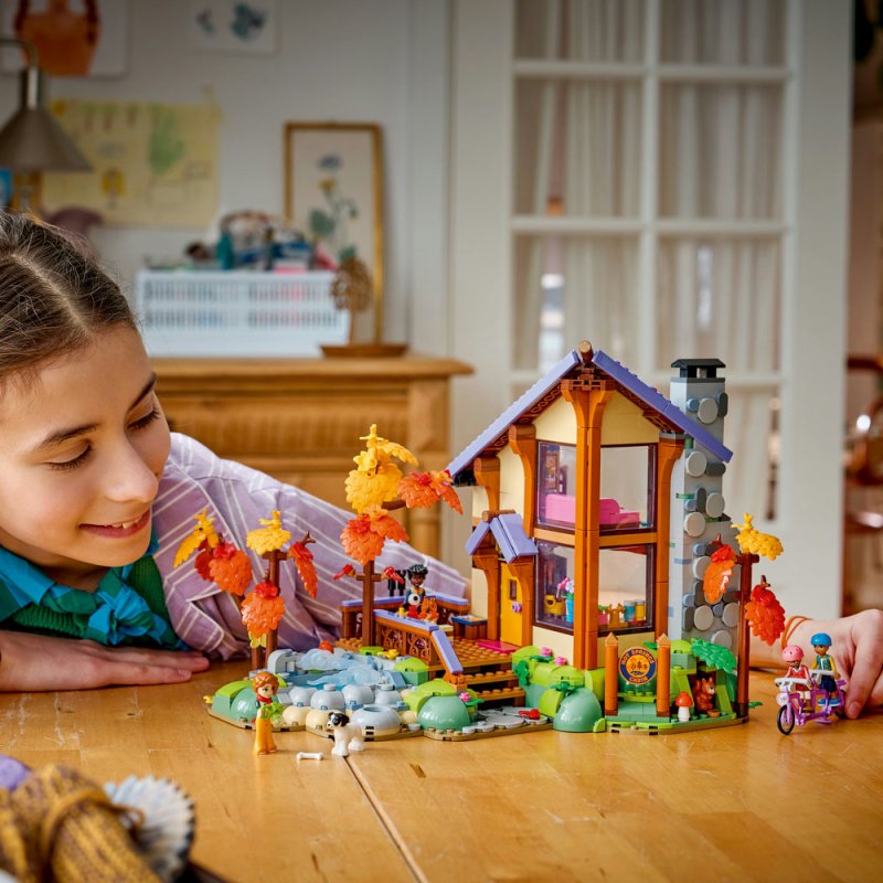 LEGO® Friends 42705 Útulná chata v podzimním lese