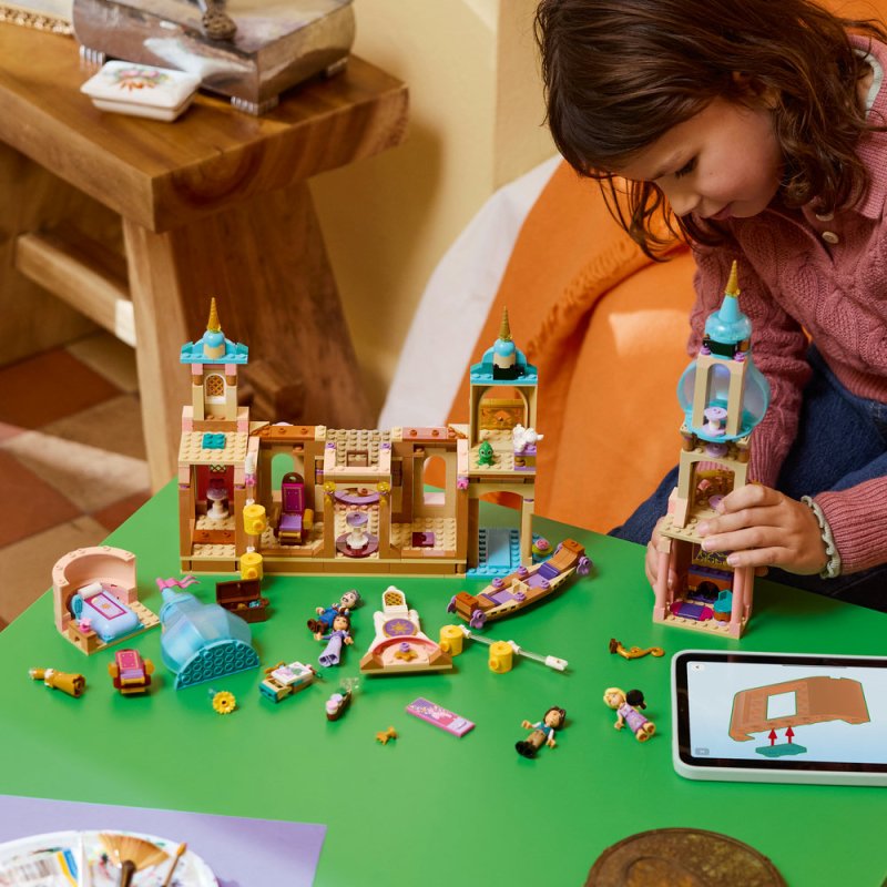 LEGO® │ Disney 43297 Zámek princezny Lociky