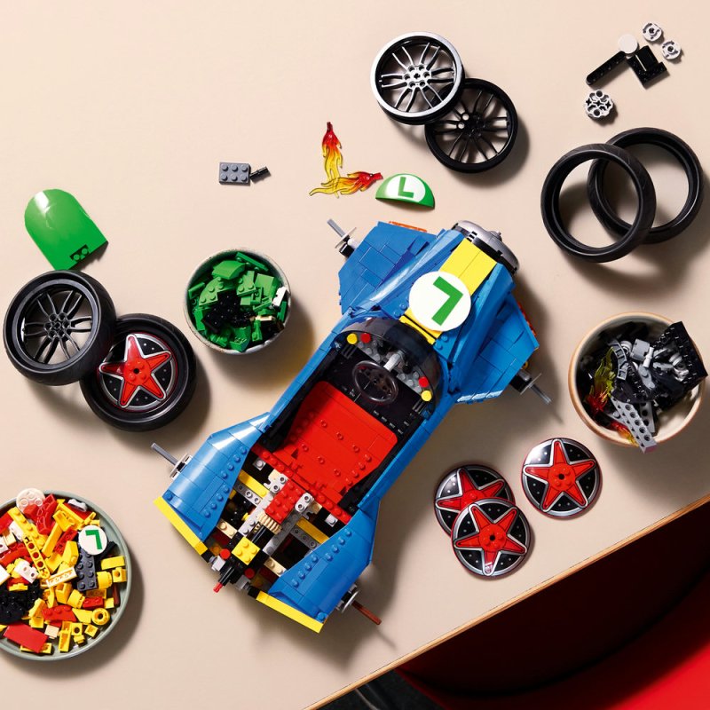LEGO® Super Mario™ 72050 Mario Kart™ – Luigi a Mach 8