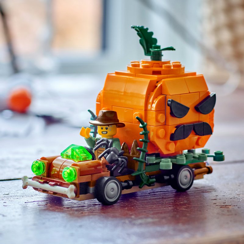 LEGO® 40822 Pick-up s halloweenskými dýněmi