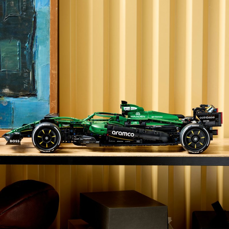 LEGO® Technic 42240 Auto Aston Martin Aramco AMR25 F1®