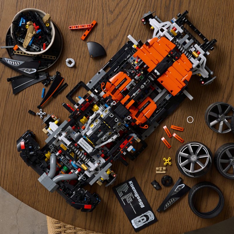 LEGO® Technic 42232 Megacar Koenigsegg Sadair's Spear
