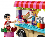 LEGO Friends Dodávka s párky v rohlíku v zábavním parku 41129