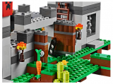 LEGO Minecraft Pevnost 21127