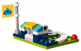 LEGO Friends Stephanie na fotbalovém tréninku 41330