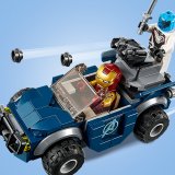 LEGO Avengers Bitva o základnu Avengerů 76131