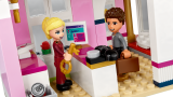 LEGO® Friends 41684 Hotel v městečku Heartlake