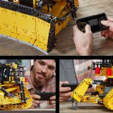 LEGO® Technic 42131 Buldozer Cat® D11 ovládaný aplikací