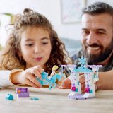 LEGO® I Disney 43209 Ledová stáj Elsy a Nokka