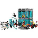 LEGO® Marvel 76216 Zbrojnice Iron Mana