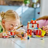LEGO® City 60375 Hasičská stanice a auto hasičů