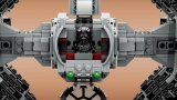 LEGO® Star Wars™ 75348 Mandalorianská stíhačka třídy Fang proti TIE Interceptoru