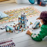 LEGO® City 60366 Lyžařský a lezecký areál