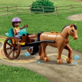 LEGO® Friends 41745 Autumn a její koňská stáj