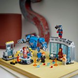 LEGO® │ Marvel 76315 Iron Man a jeho laboratoř: Síň brnění