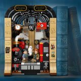 LEGO® Harry Potter™ 76450 Knižní zarážka: Spěšný vlak do Bradavic