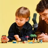LEGO® Bluey 11202 Bluey a rodinný výlet autem na pláž