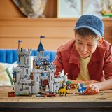 LEGO® Creator 3v1 31168 Středověký hrad a rytíři na koních