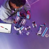 LEGO® Technic 42211 Lunární rover Lunar Outpost™