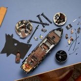 LEGO® Icons 10365 Pirátská loď kapitána Jacka Sparrowa