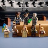 LEGO® Icons 10365 Pirátská loď kapitána Jacka Sparrowa
