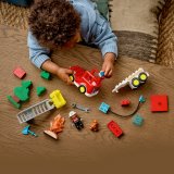 LEGO® DUPLO® 10473 Hasičské auto s hadicí a hasičem