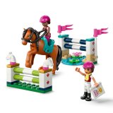 LEGO® Friends 42688 Koňská stáj a jezdecká akademie