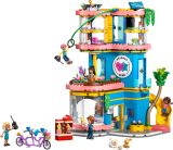 LEGO® Friends 42689 Klubovna pro kamarády v městečku Heartlake