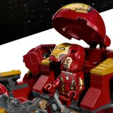 LEGO® ǀ Marvel 76343 Epický souboj: Hulkbuster vs. Hulk