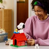 LEGO® Ideas 21368 Peanuts: Snoopyho bouda