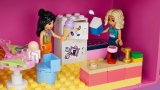 LEGO® Friends 42697 Kreativní kufřík a domek pro panenky